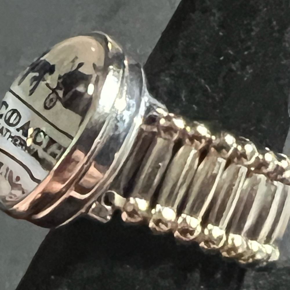 Designer silvertone ring - Picture 5 of 5